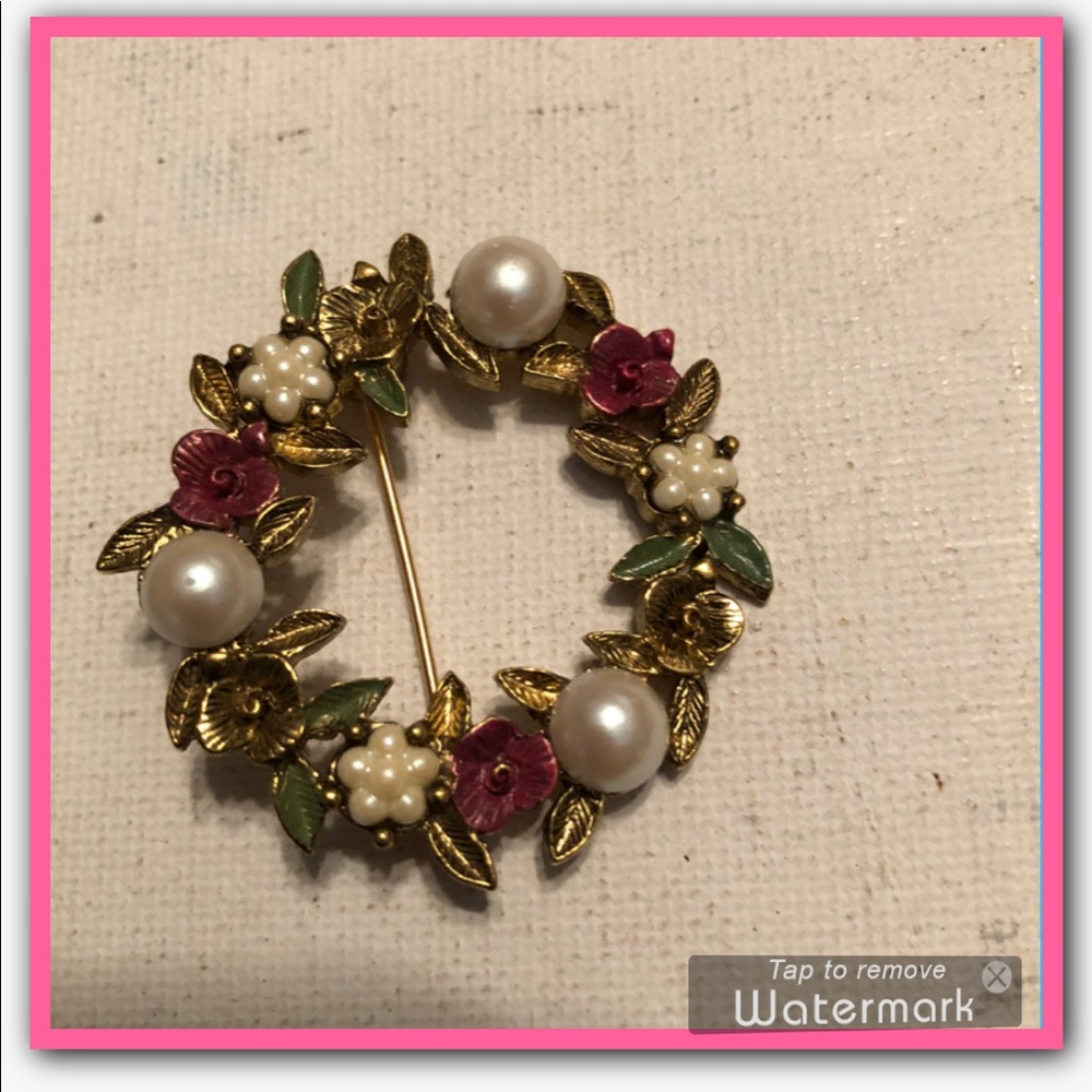 💚Beautiful flower wreath brooch💚